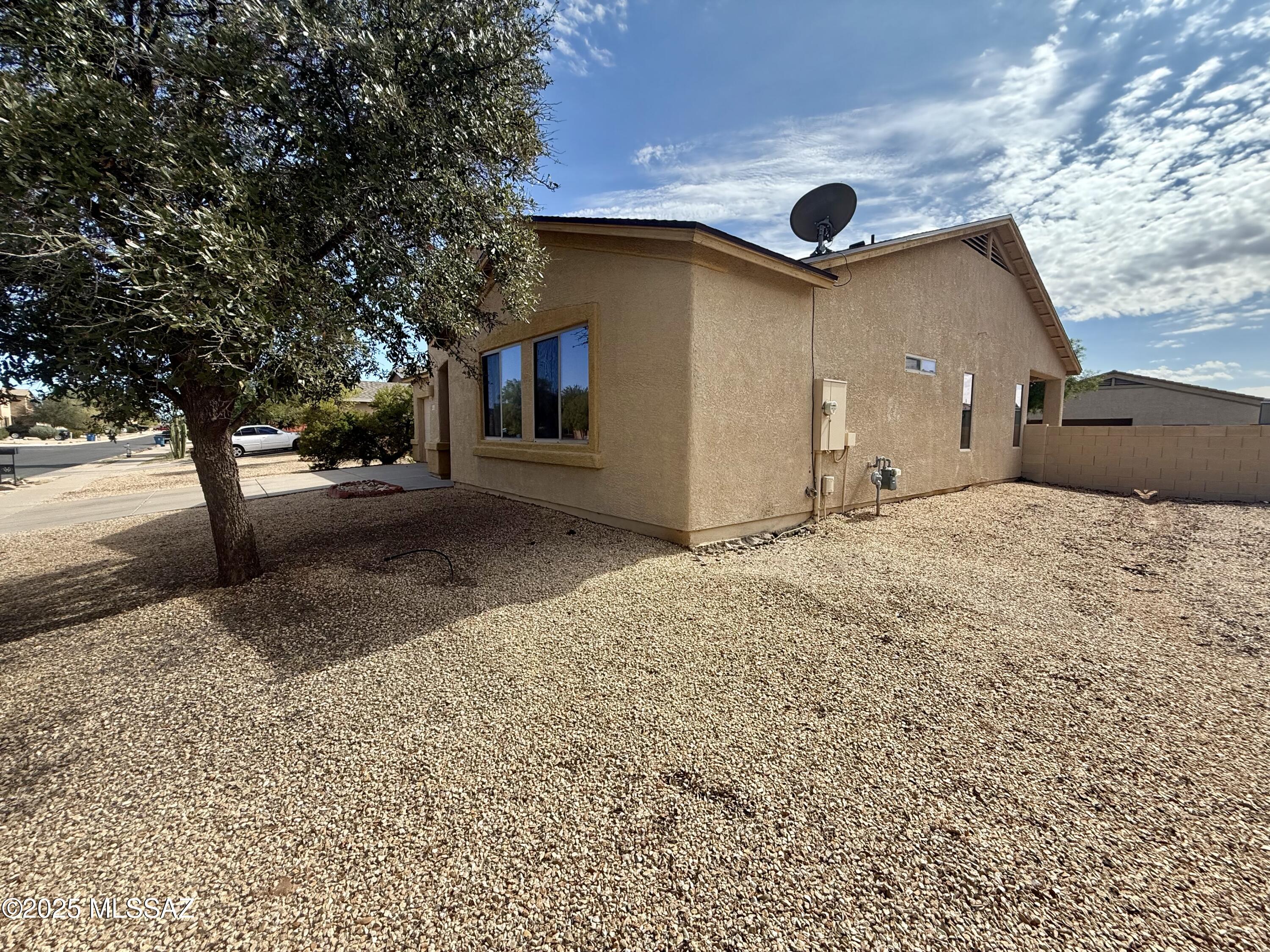Camino Verde Estates II (1-204) - Residential Lease