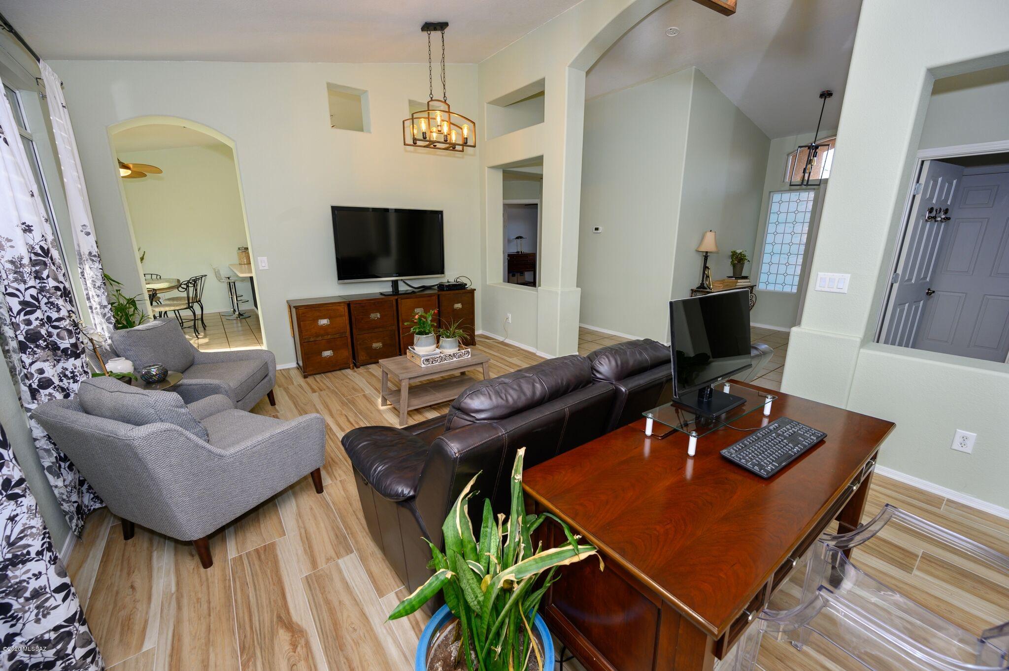 Rio Rico Villas 14 - Residential