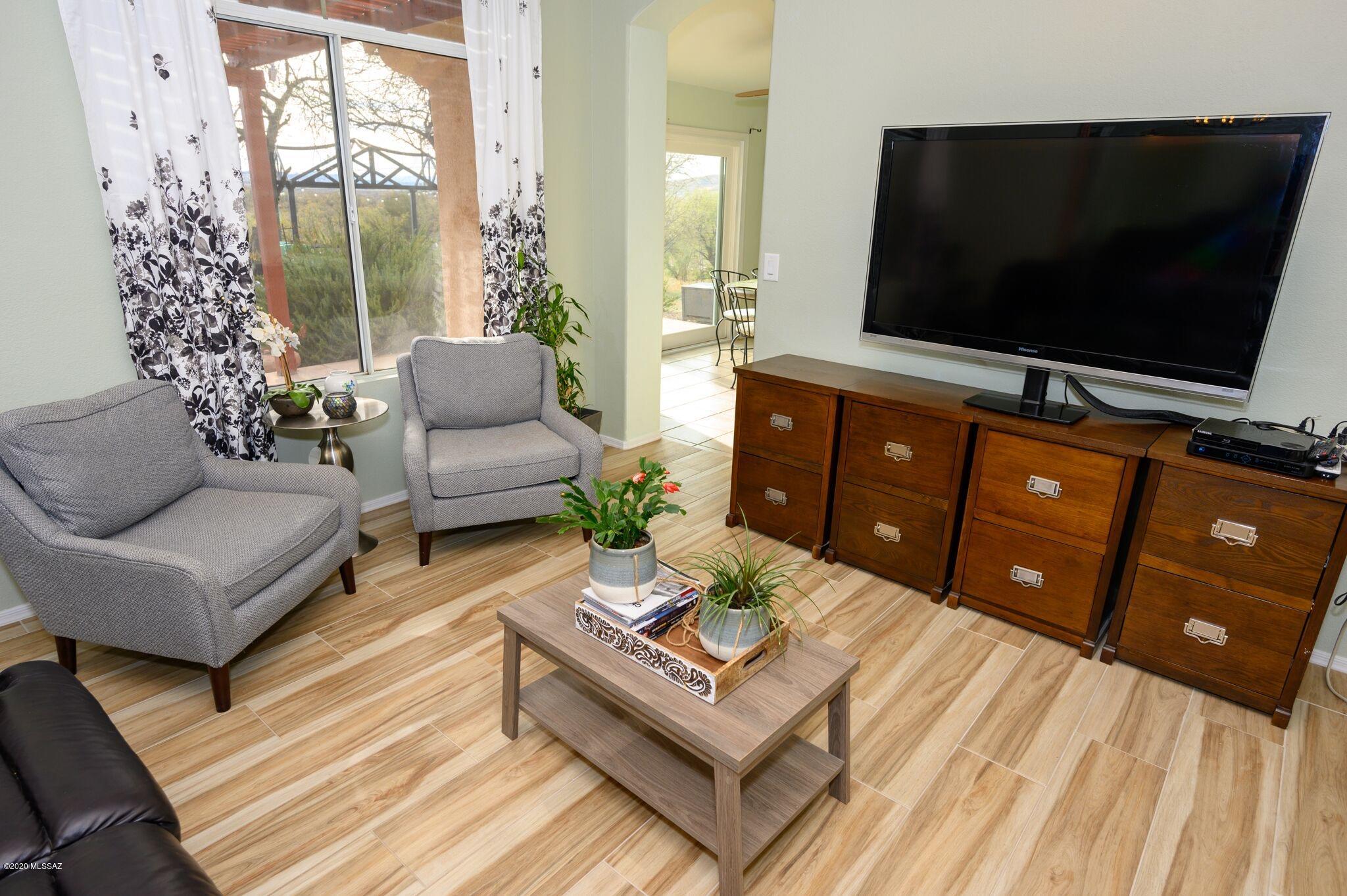 Rio Rico Villas 14 - Residential