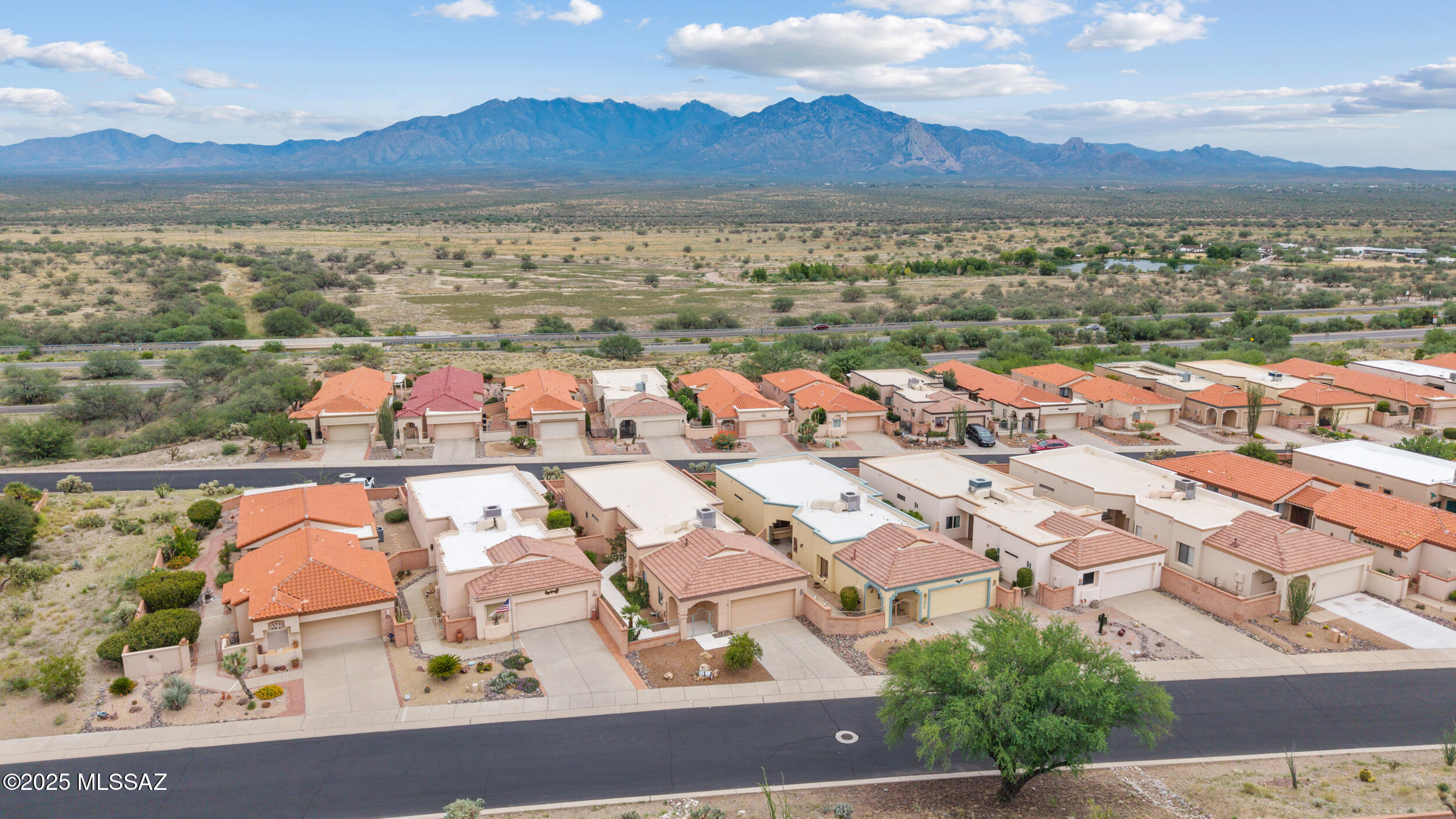 San Ignacio Vistas (101-113,224-228) - Residential