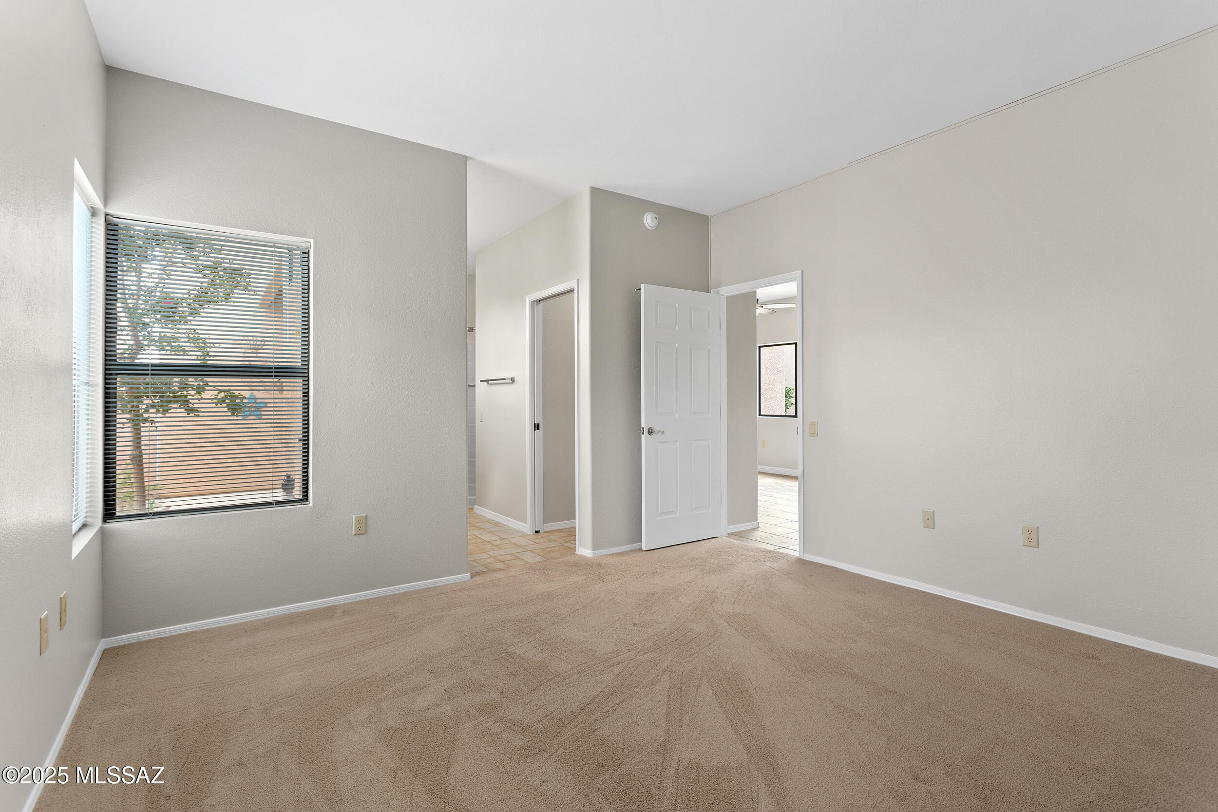 San Ignacio Vistas (101-113,224-228) - Residential