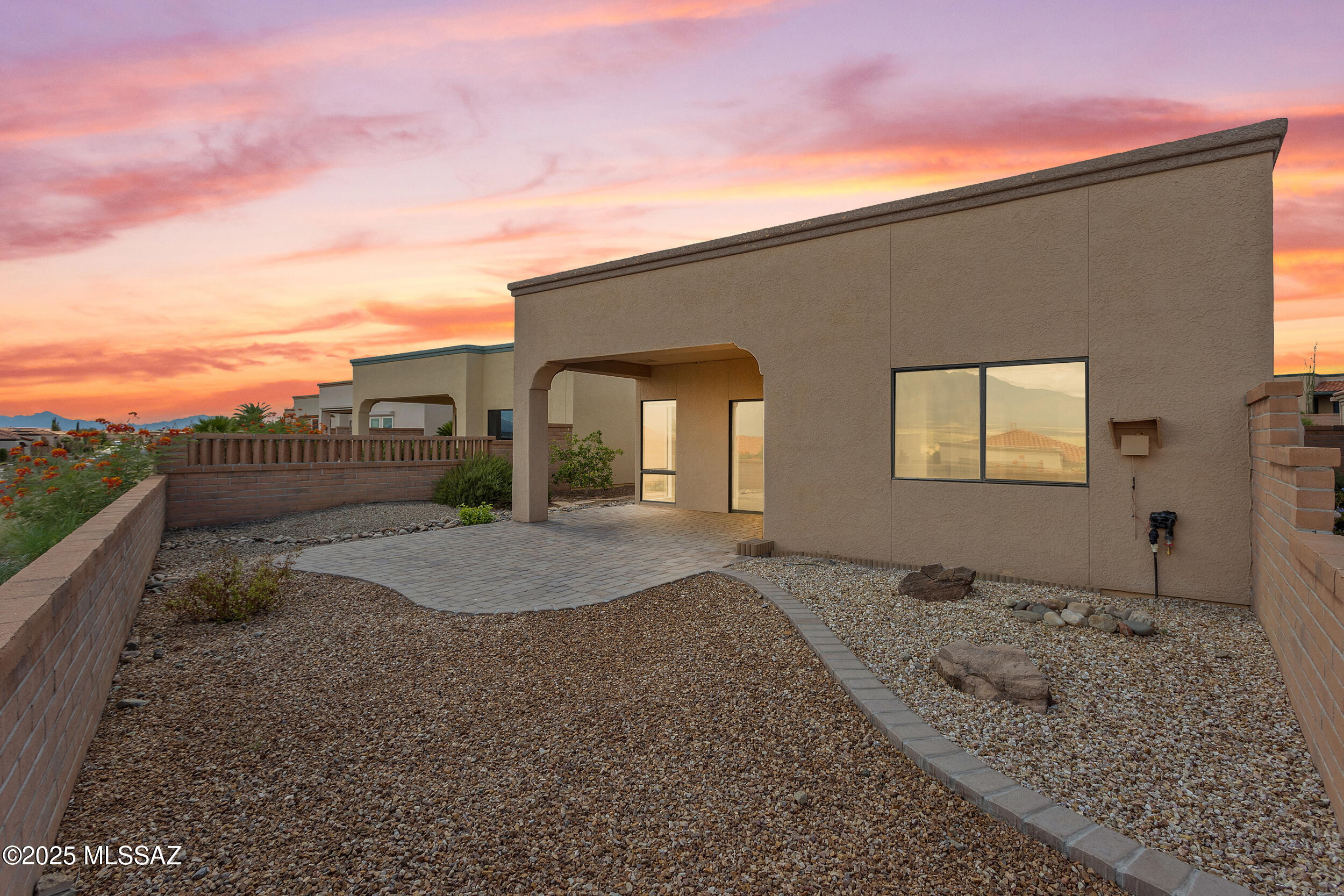 San Ignacio Vistas (101-113,224-228) - Residential
