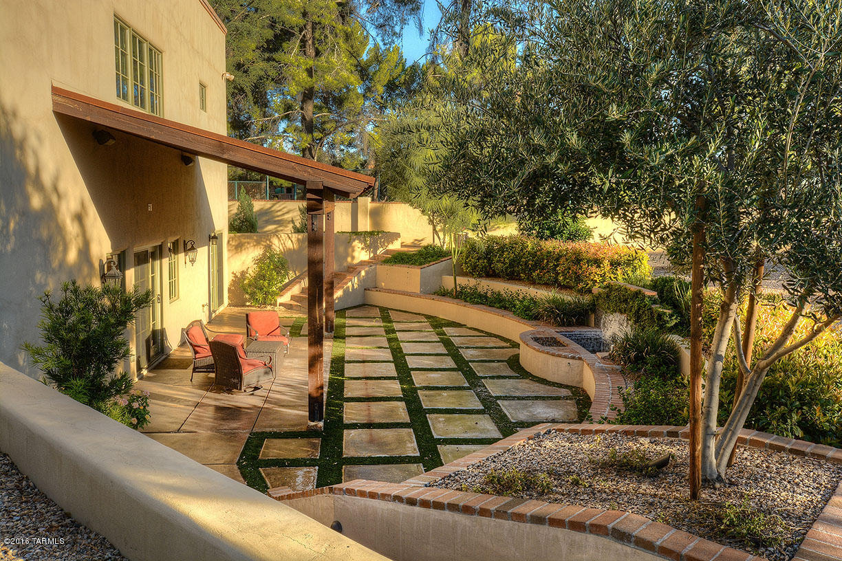 Country Club Estates NO. 1 - Residential
