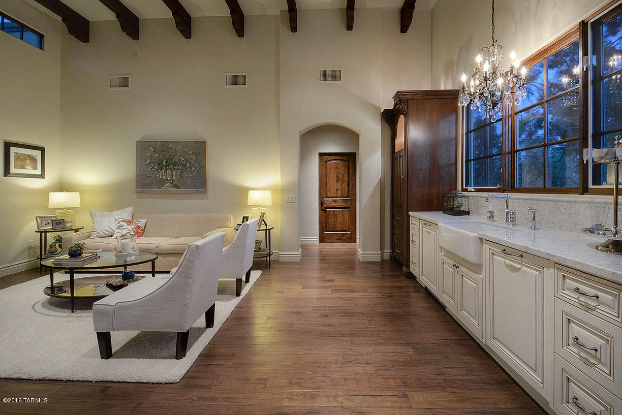 Country Club Estates NO. 1 - Residential