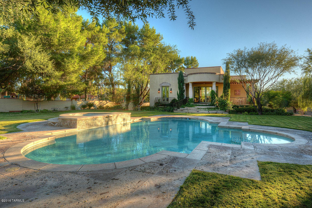 Country Club Estates NO. 1 - Residential
