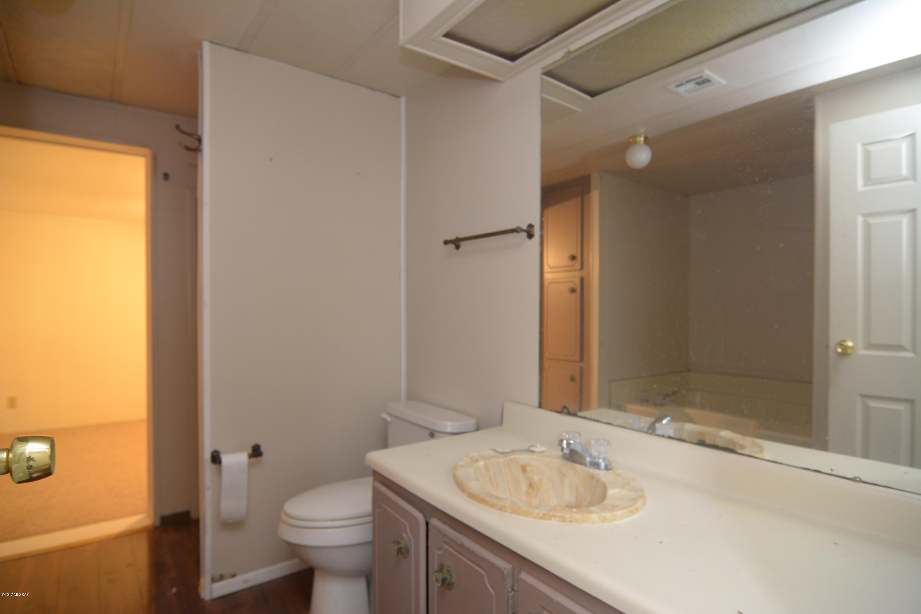 Los Ranchitos Number 7 - Residential