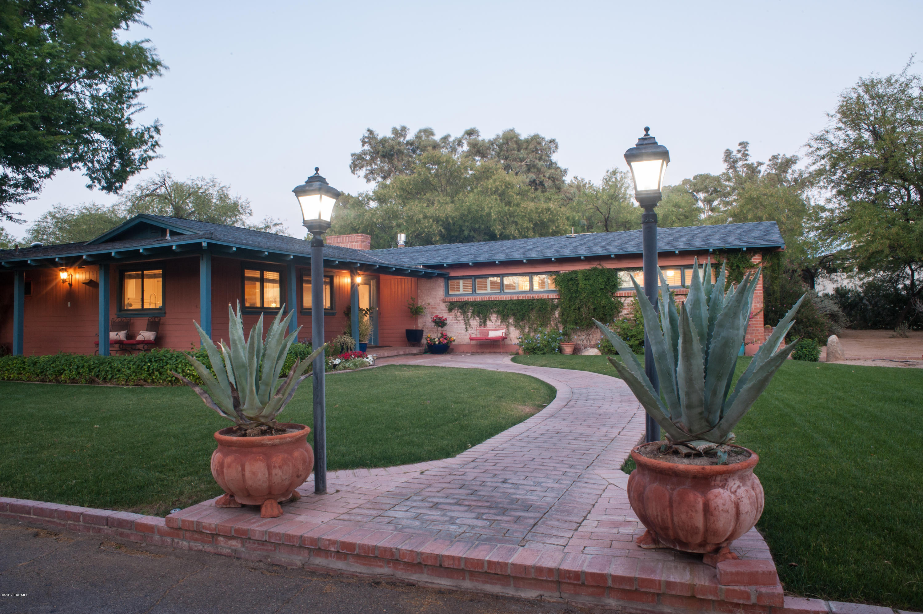 Country Club Estates NO. 1 - Residential