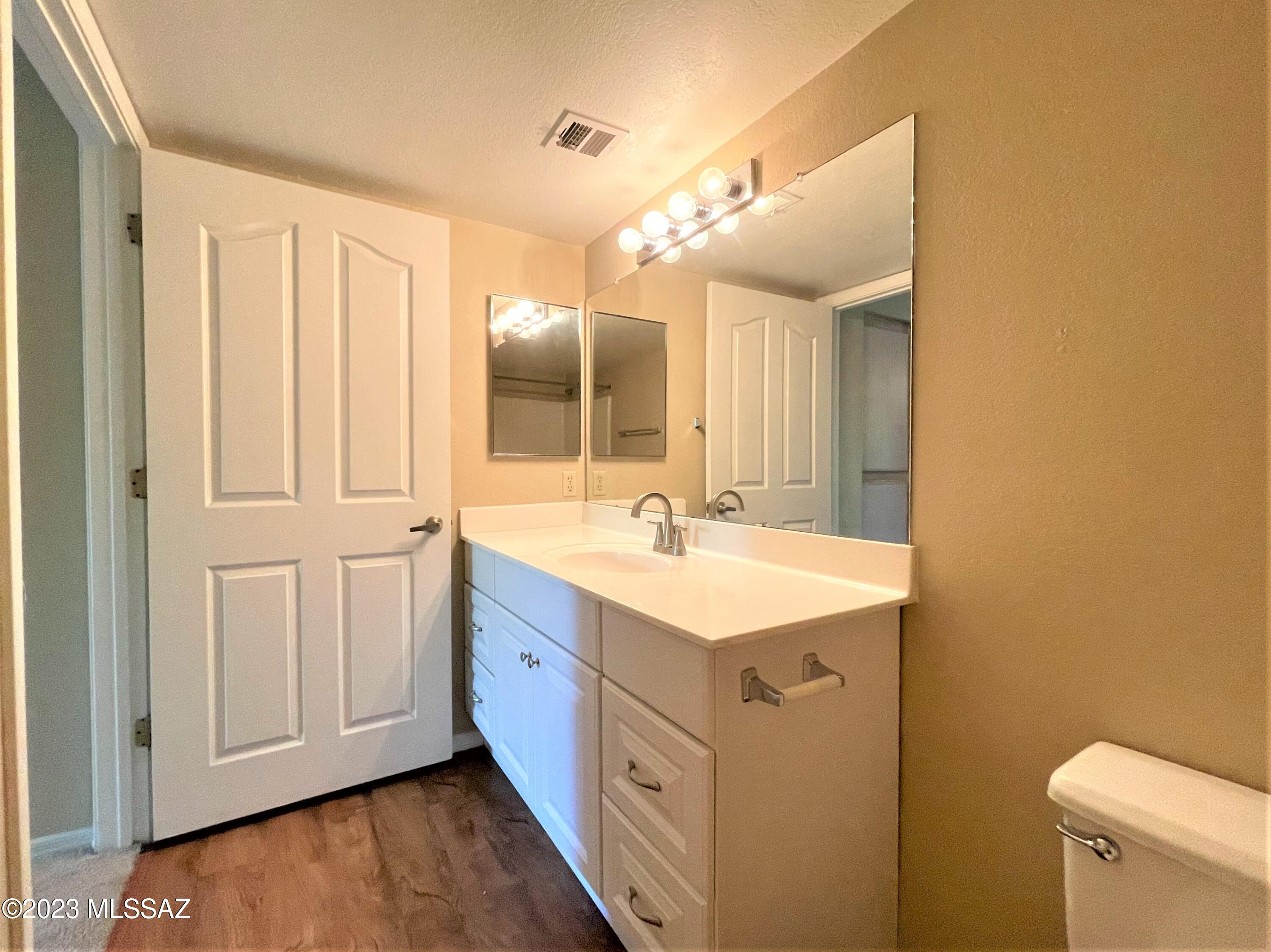 Veranda at Ventana Condominiums - Residential Lease