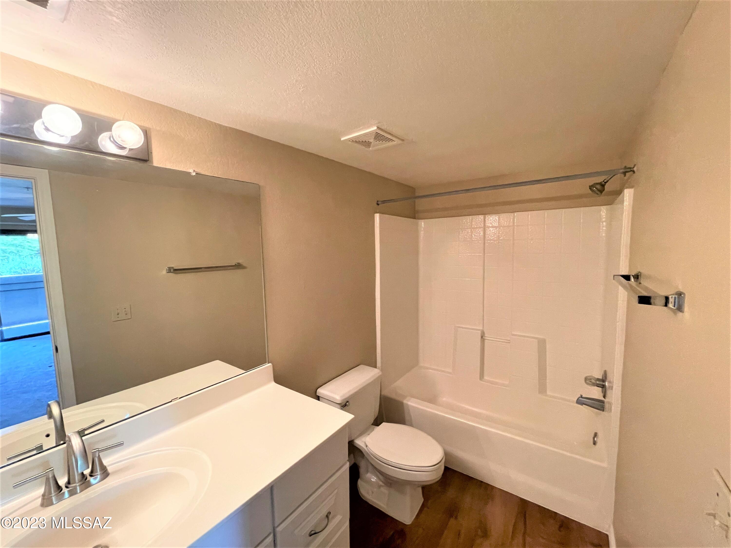 Veranda at Ventana Condominiums - Residential Lease