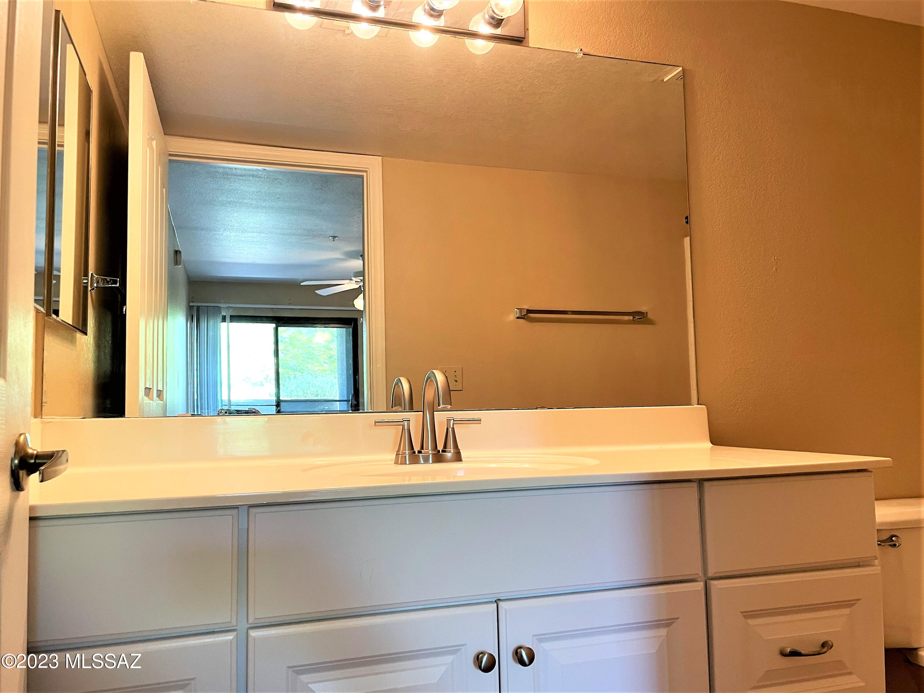 Veranda at Ventana Condominiums - Residential Lease