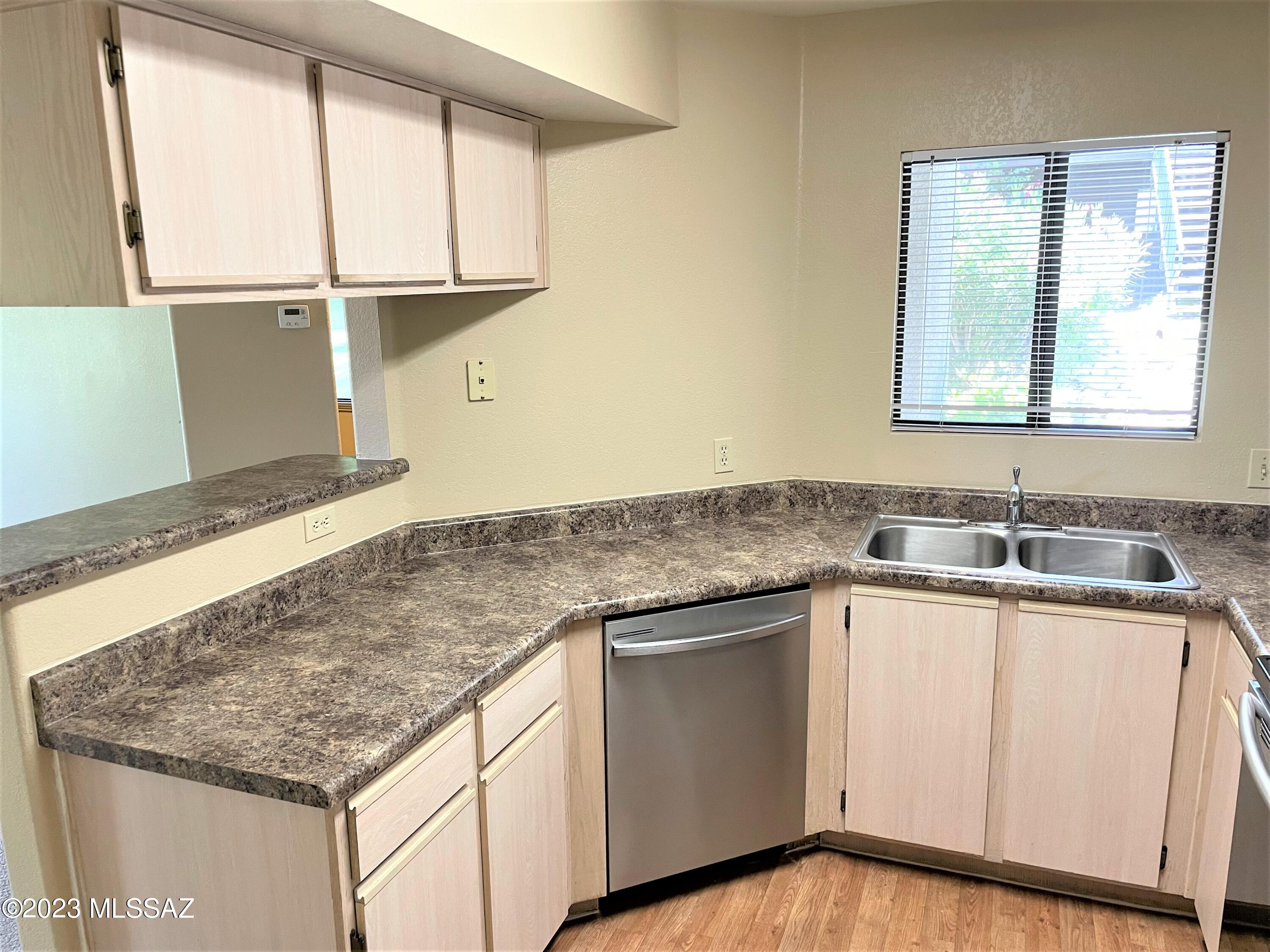 Veranda at Ventana Condominiums - Residential Lease