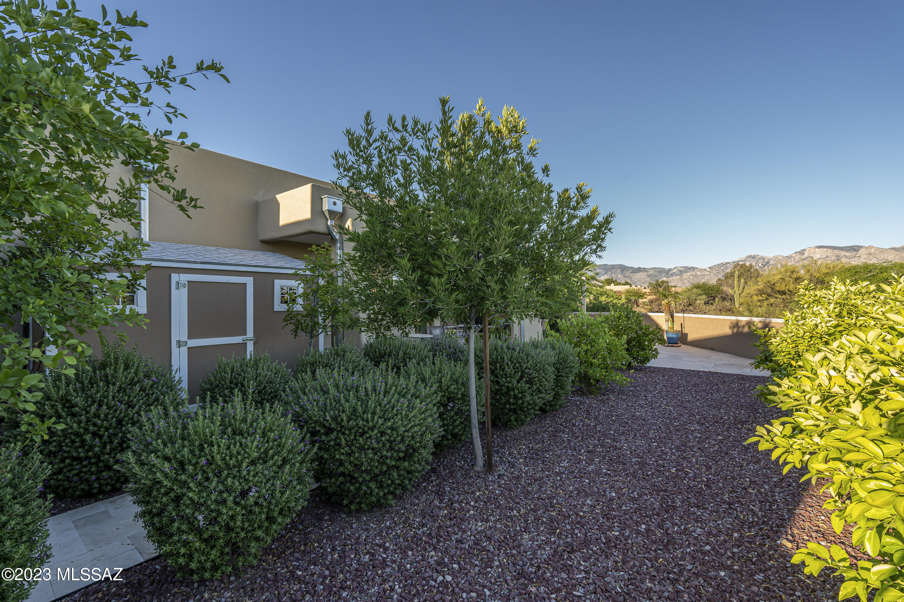Rancho De Suenos (1-12) - Residential