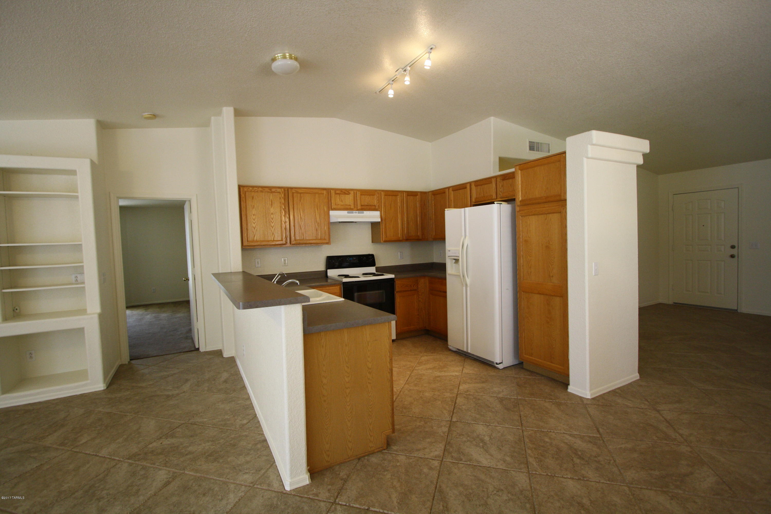Sunrise Meadow At Rita Ranch (1-135) - Residential Lease