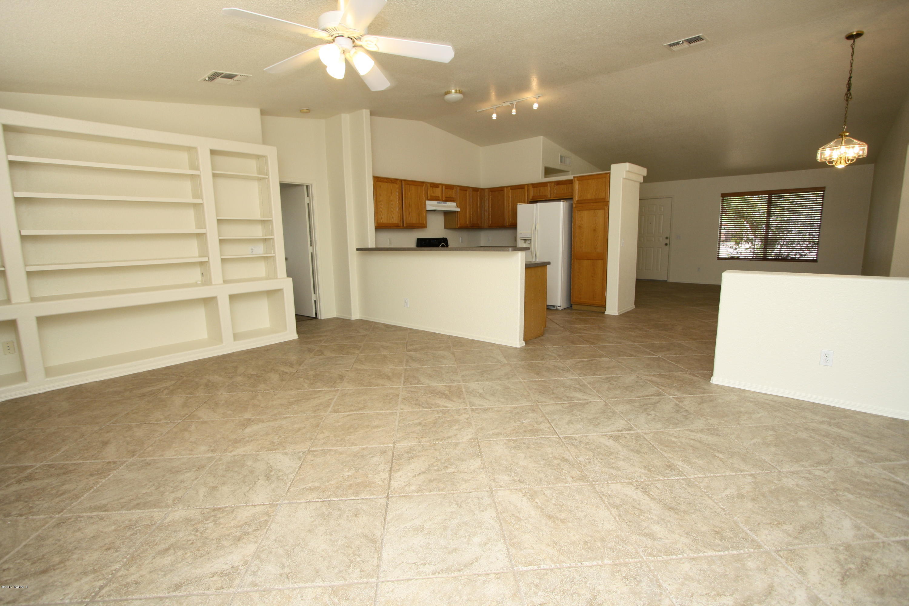 Sunrise Meadow At Rita Ranch (1-135) - Residential Lease