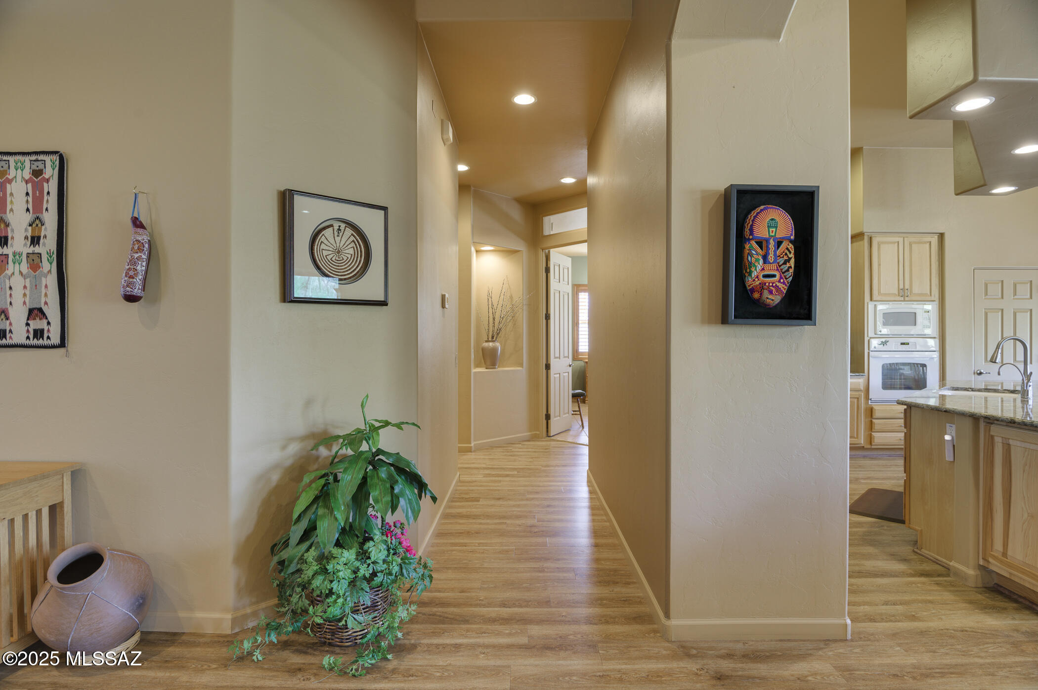 Los Arroyos Del Oeste (1-84) - Residential
