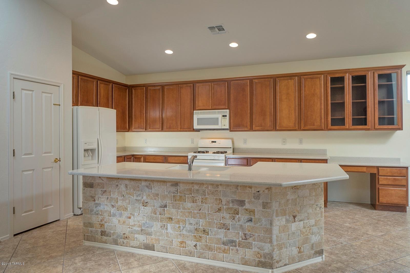 Sabino Mountain (1-290) - Residential