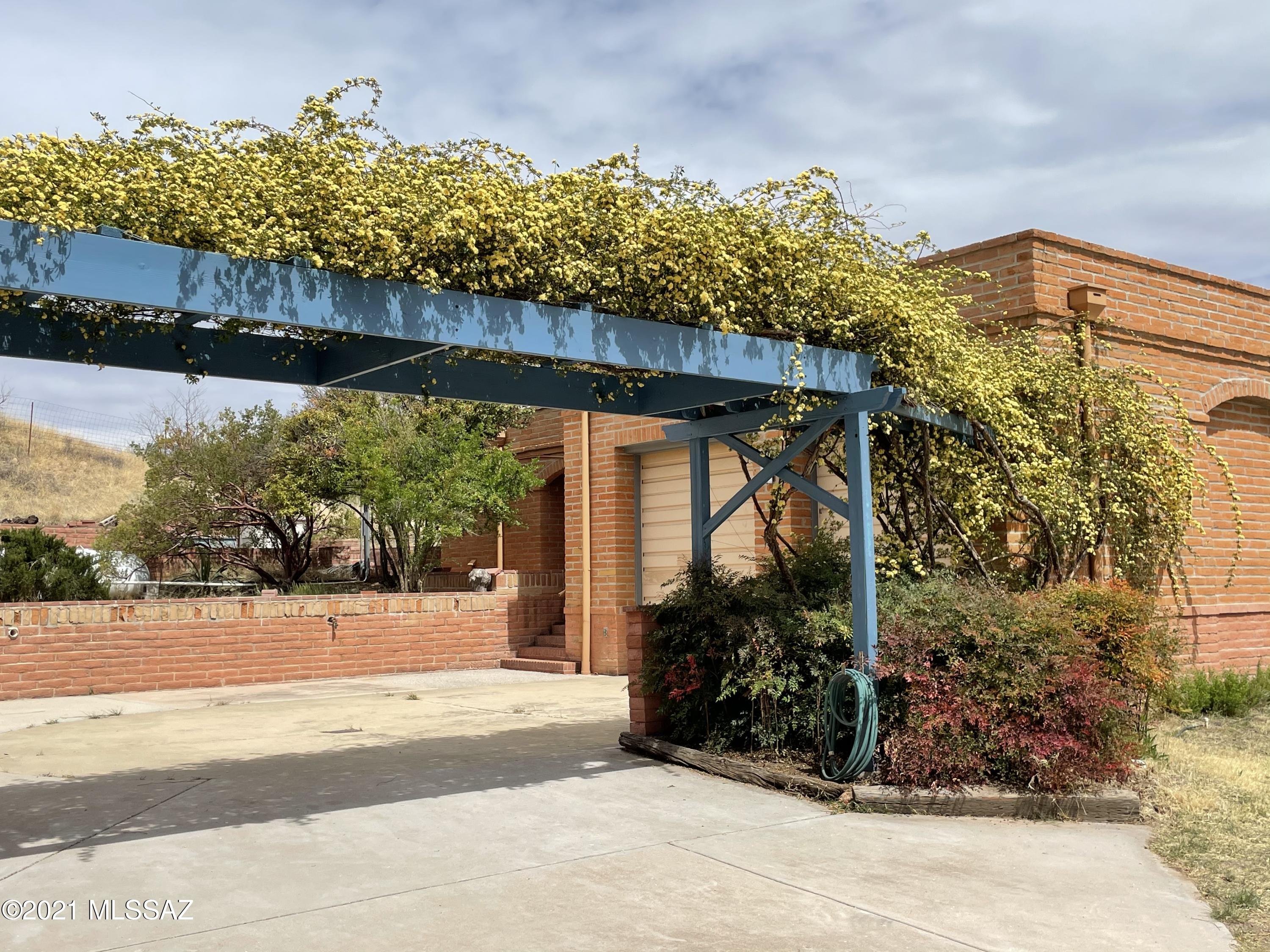 Crown C Ranch - Residential