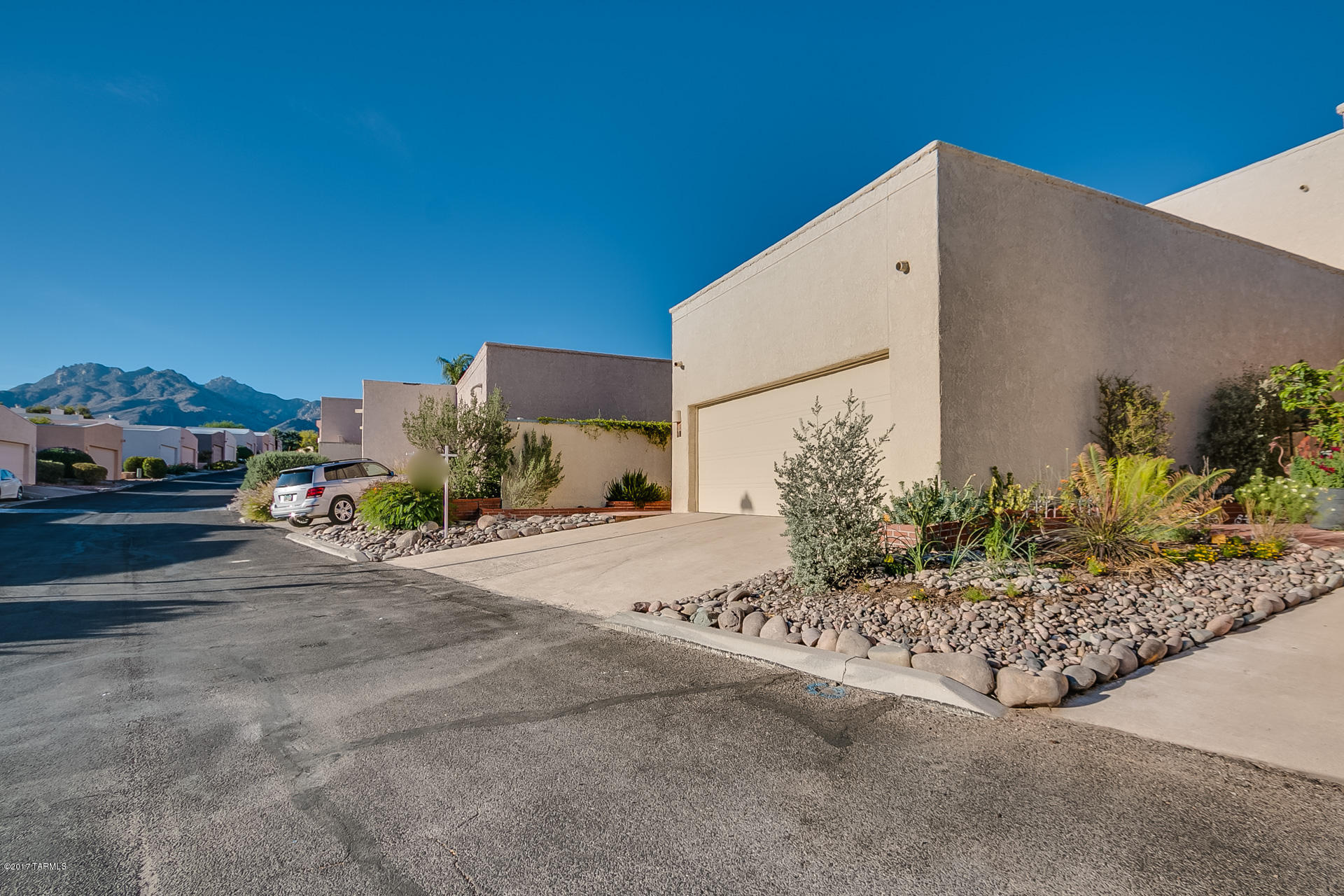 Valle (1-49) - Residential