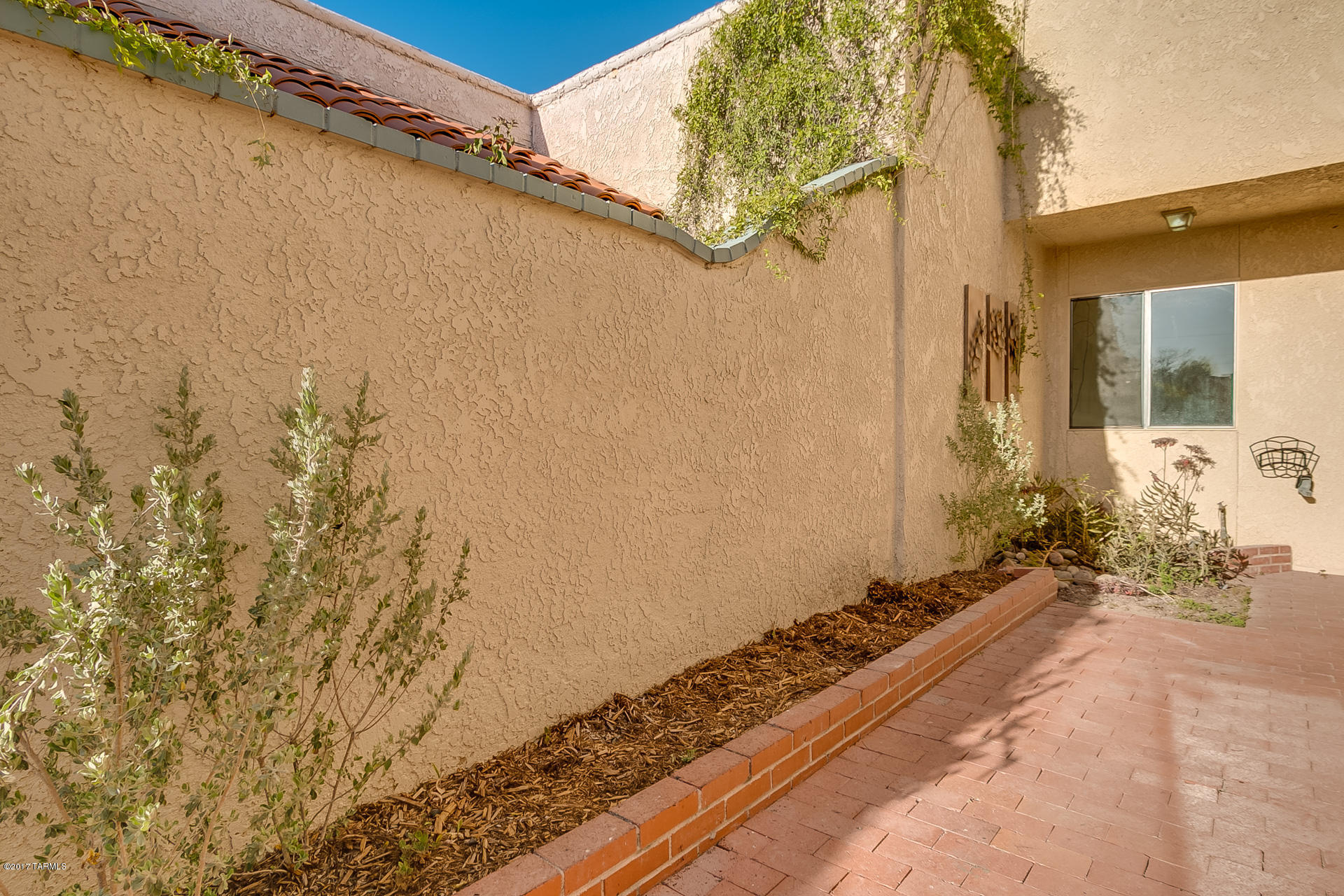 Valle (1-49) - Residential