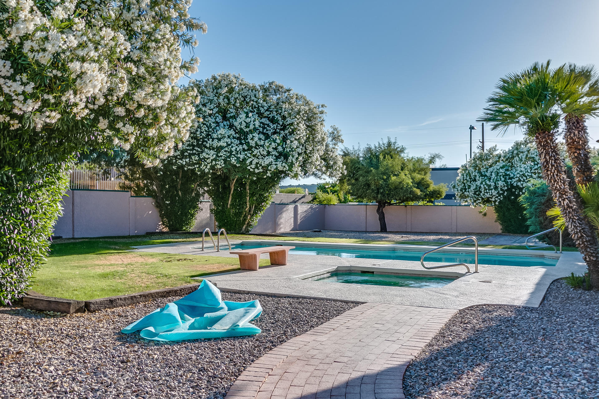 Valle (1-49) - Residential
