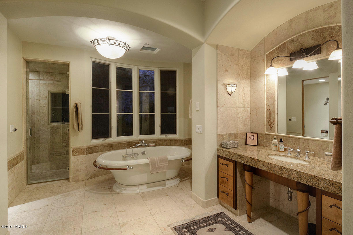 Ventana Canyon Mountain Estate (1-73) - Residential