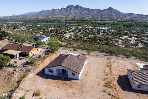 A home in Rio Rico