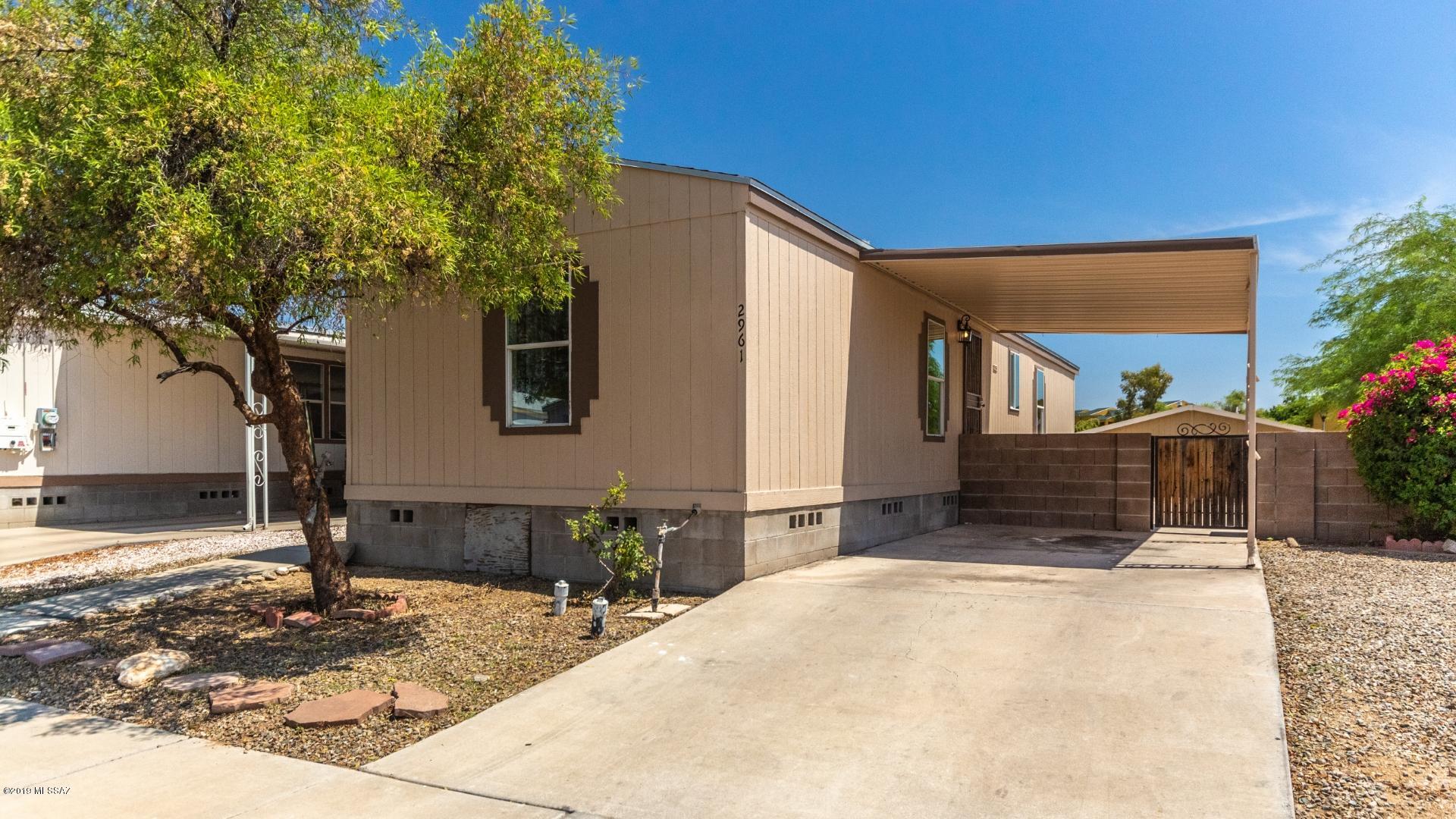 Country Club Terrace (1-108) - Residential