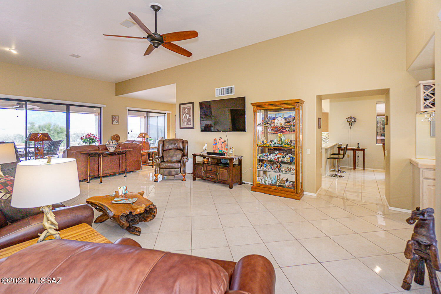 San Ignacio Heights (93-135) - Residential