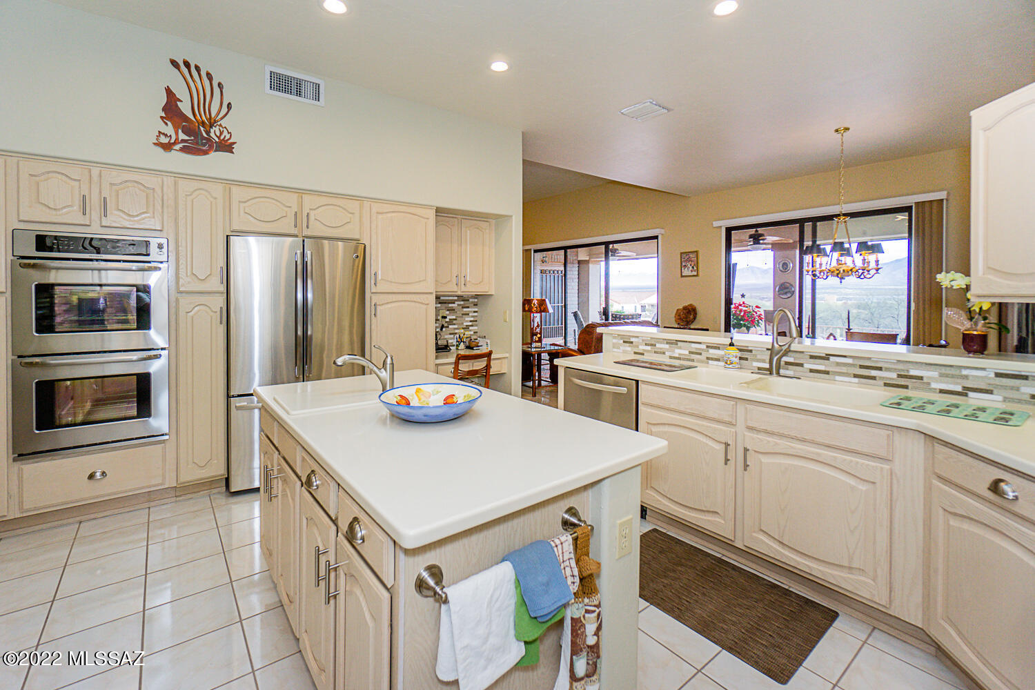 San Ignacio Heights (93-135) - Residential