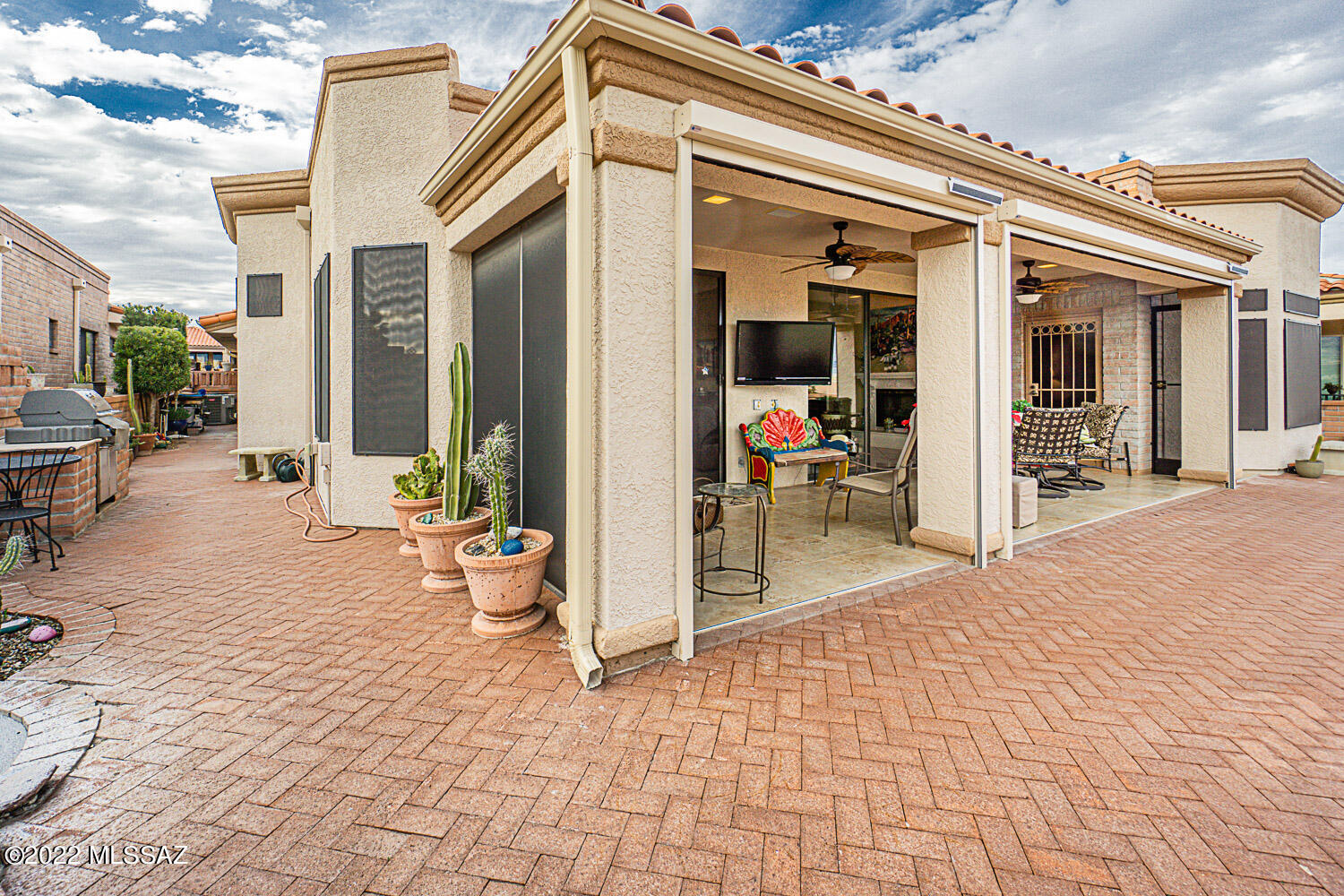 San Ignacio Heights (93-135) - Residential