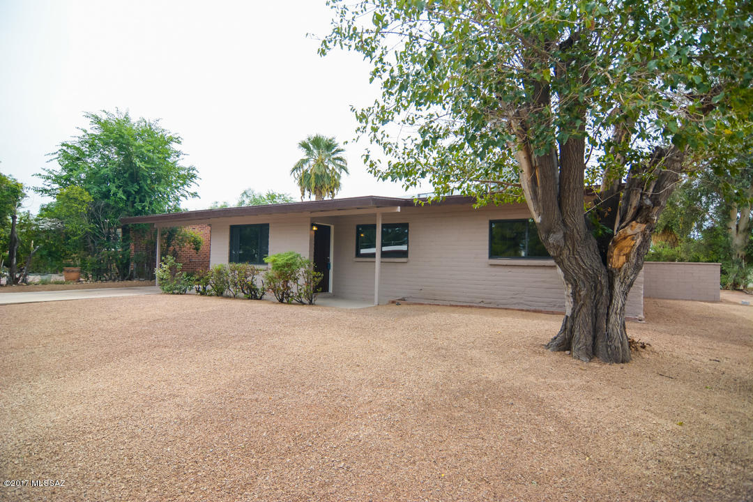 Vista Del Norte - Residential