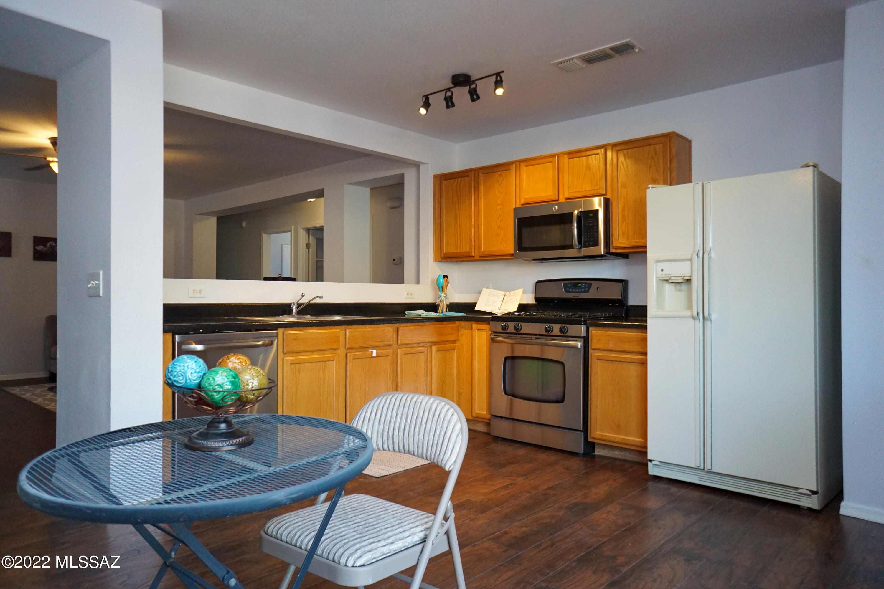 Oakview at Midvale Park (75-242) - Residential