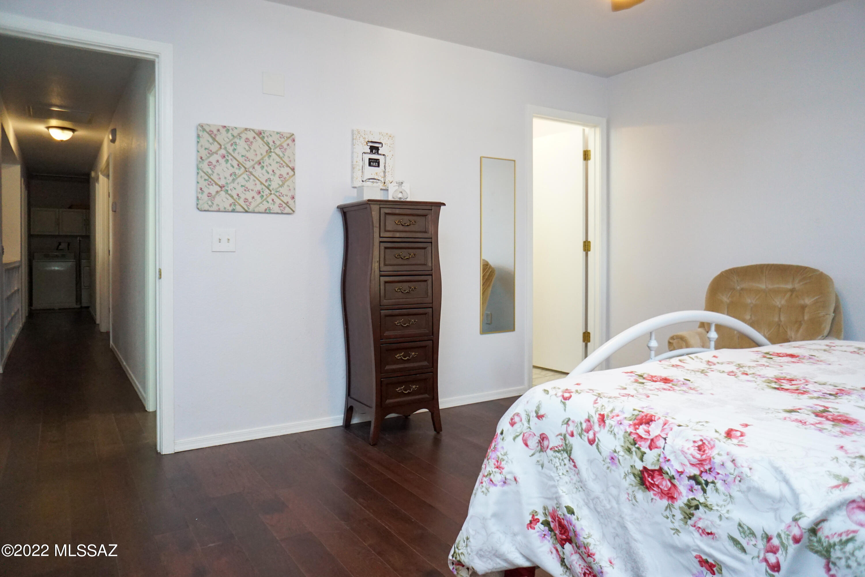 Oakview at Midvale Park (75-242) - Residential