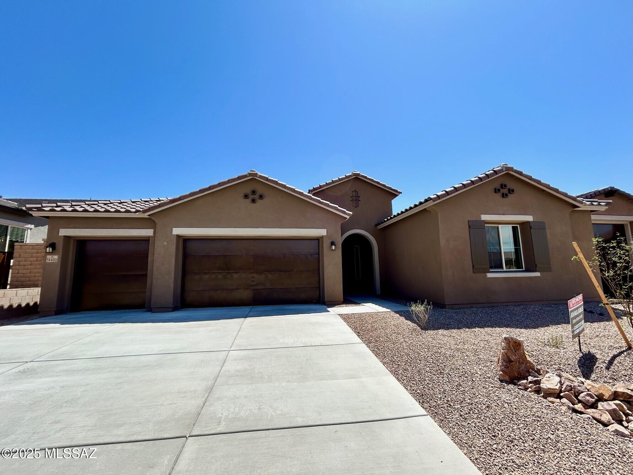 Saguaro Reserve I at Dove Mountain - Residential