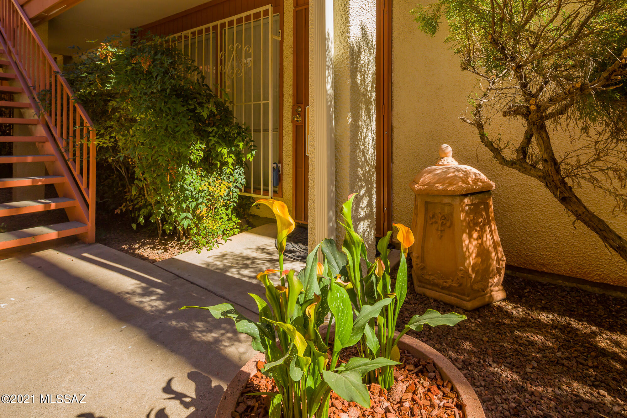 Las Colinas Condominiums - Residential
