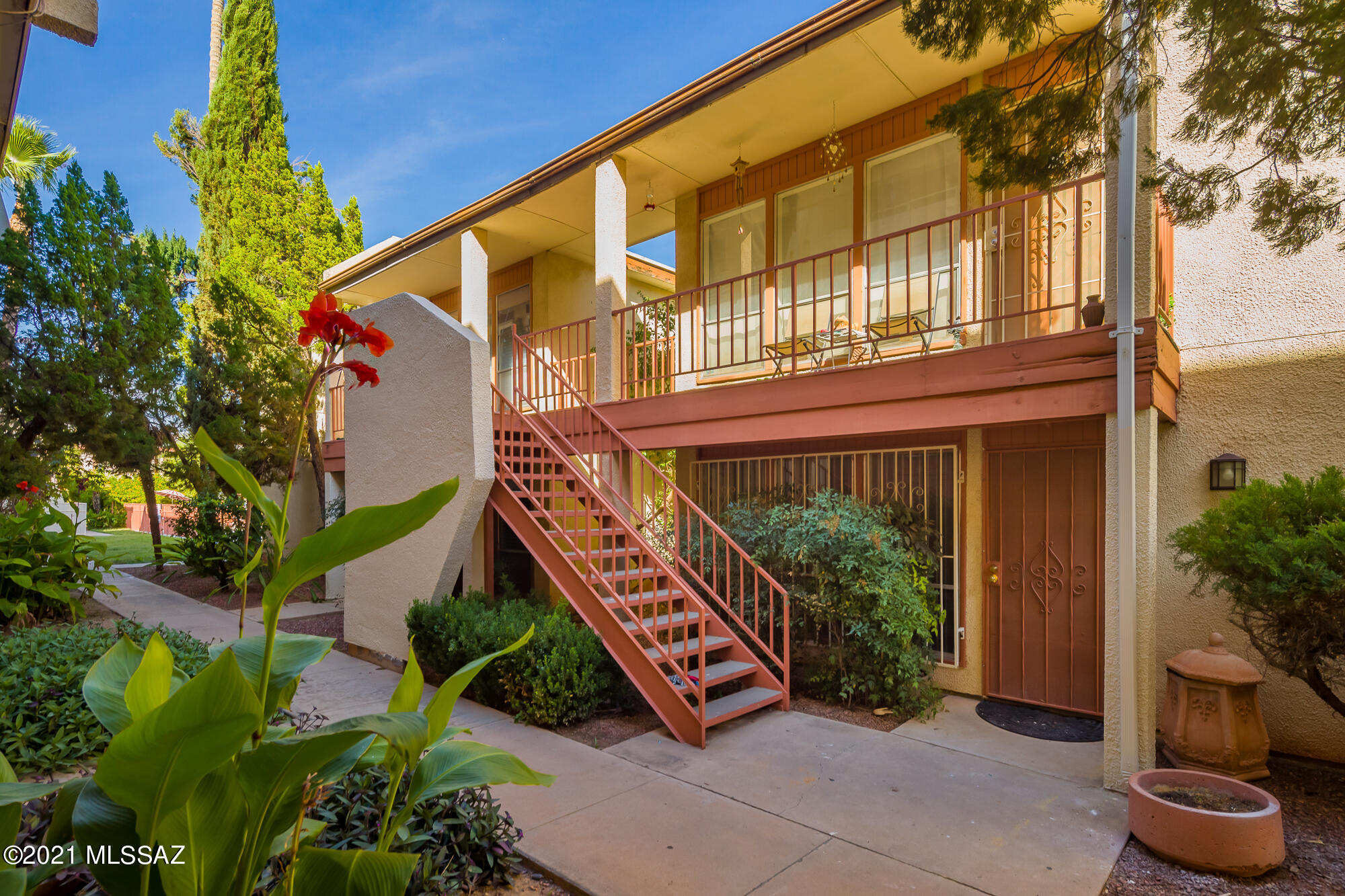 Las Colinas Condominiums - Residential