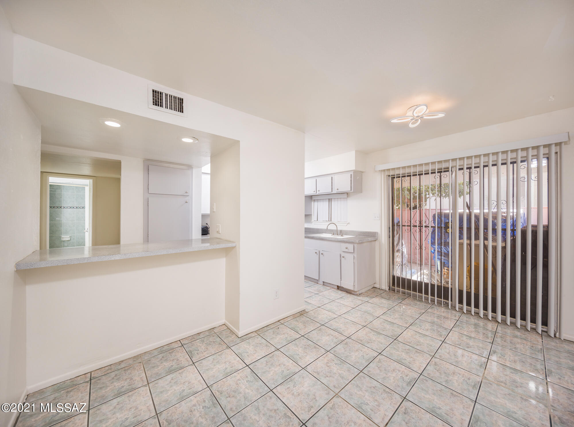 Las Colinas Condominiums - Residential