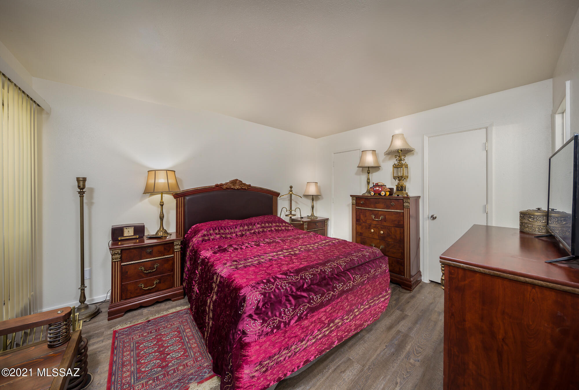 Las Colinas Condominiums - Residential