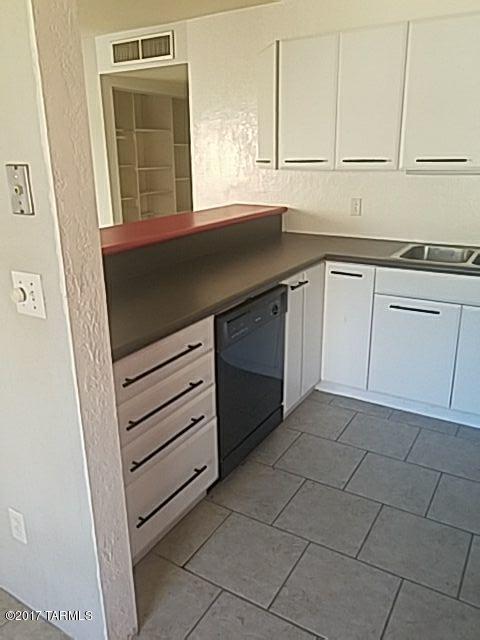 Langley Gardens Condominiums - Residential