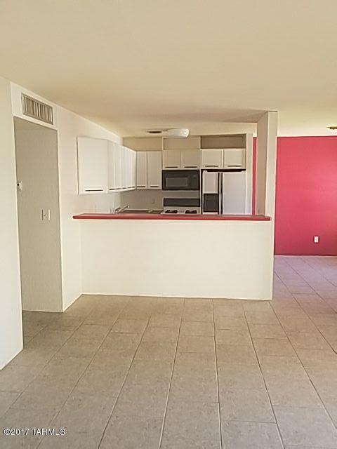 Langley Gardens Condominiums - Residential