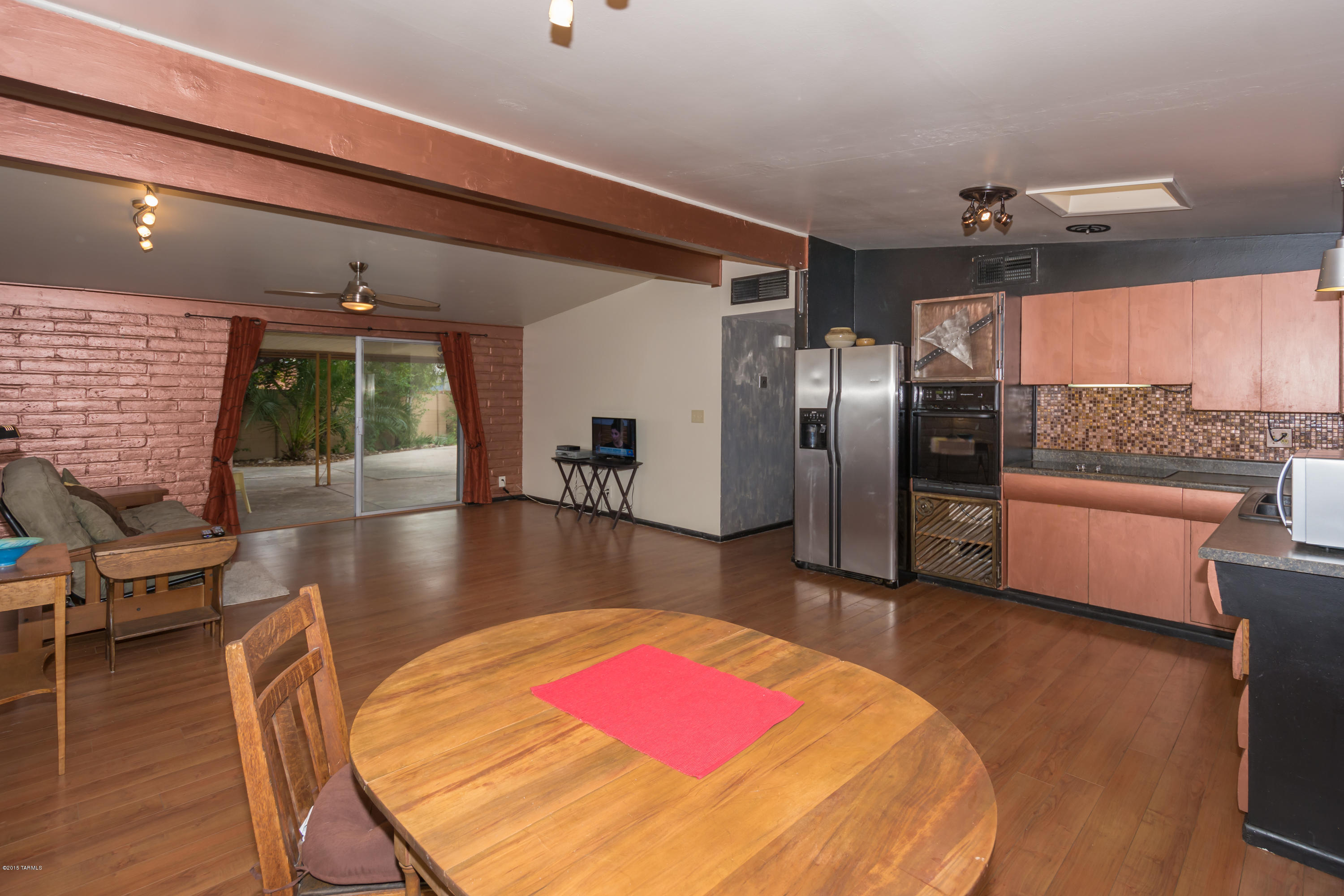 Kingston Knolls Terrace - Residential