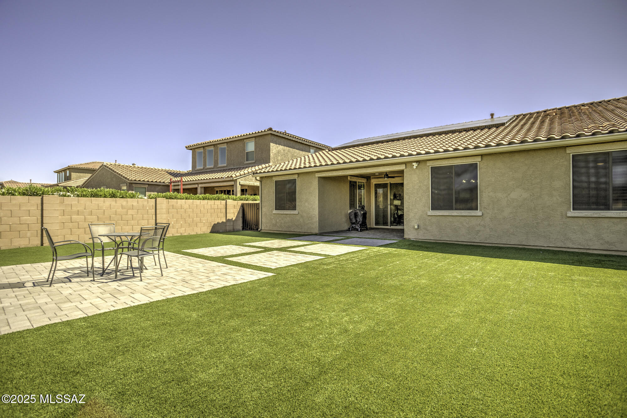 Desert Oasis At Twin Peaks - Residential
