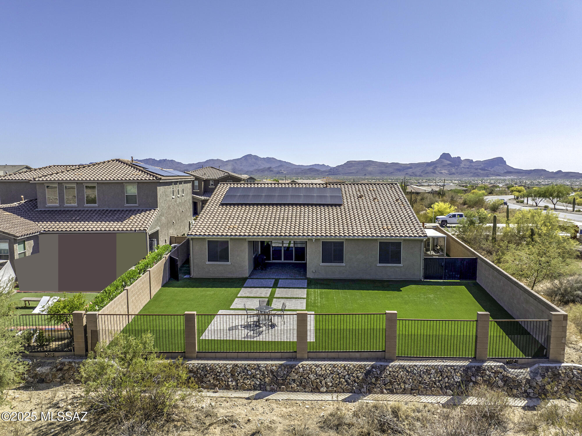 Desert Oasis At Twin Peaks - Residential