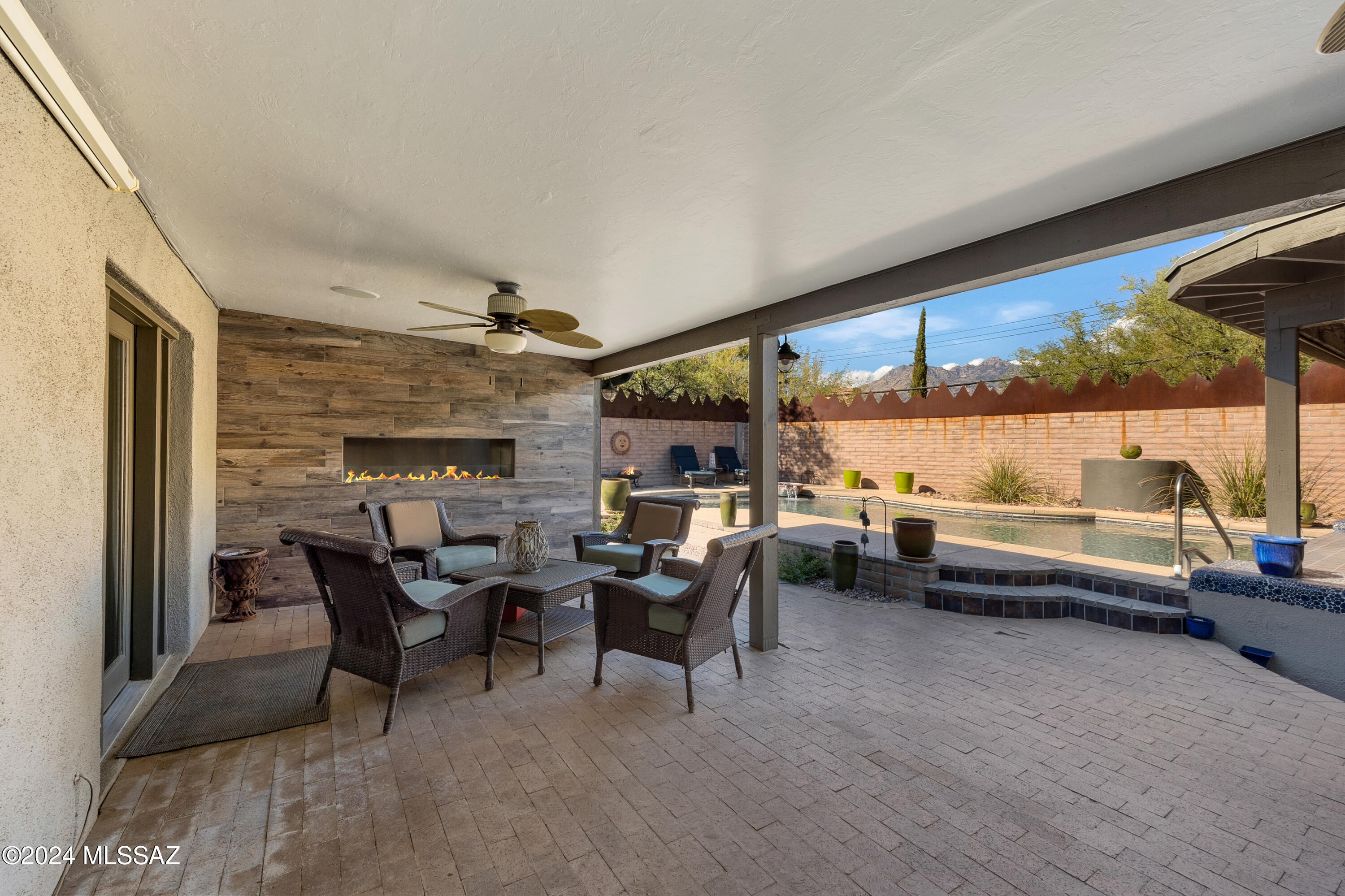 Bear Canyon Hills - Residential