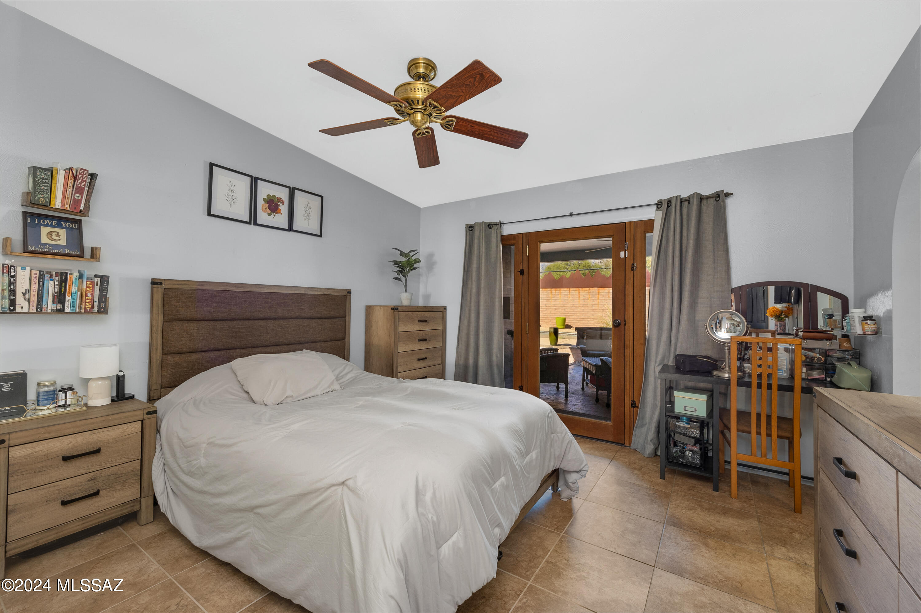 Bear Canyon Hills - Residential
