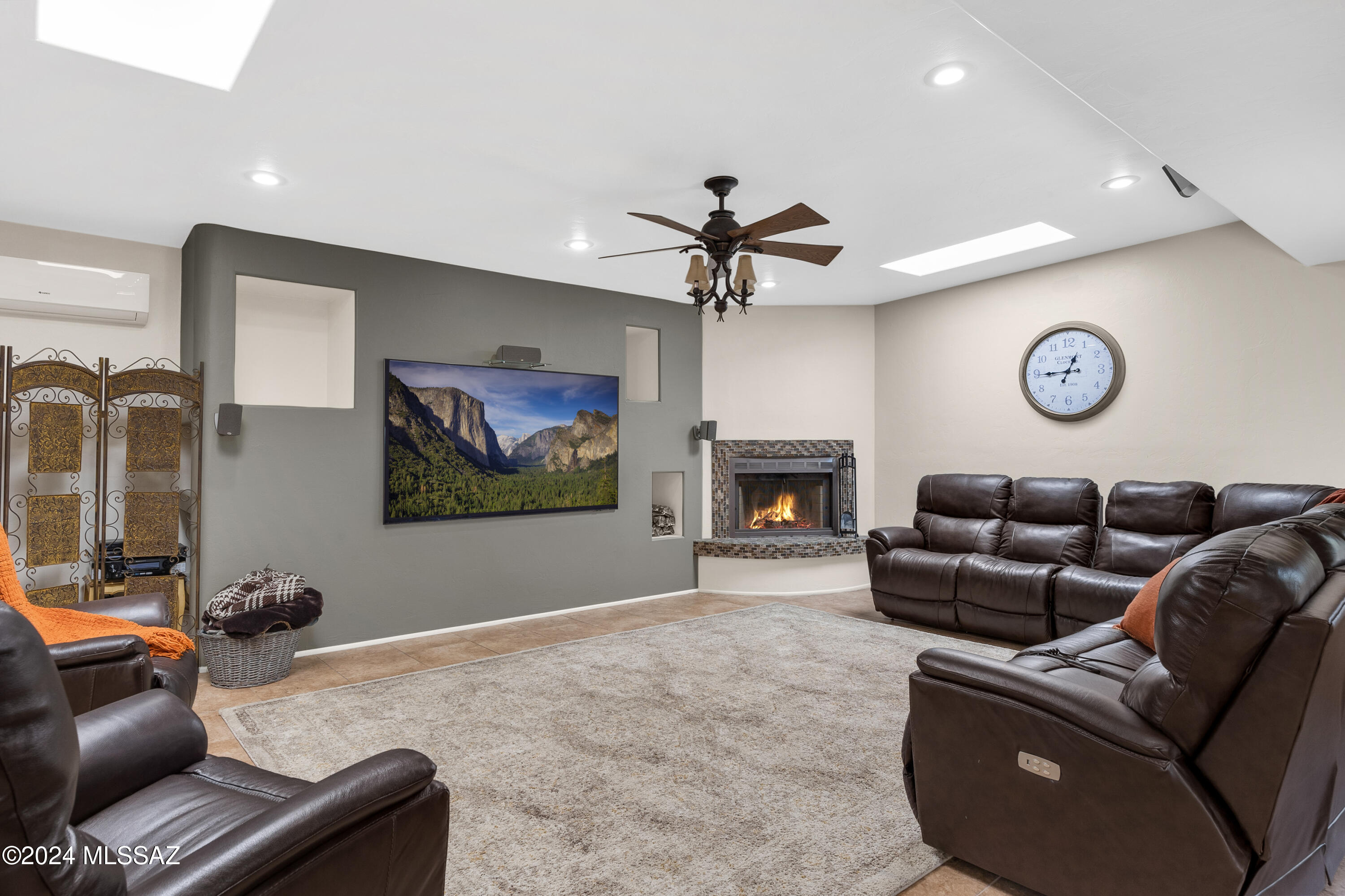 Bear Canyon Hills - Residential
