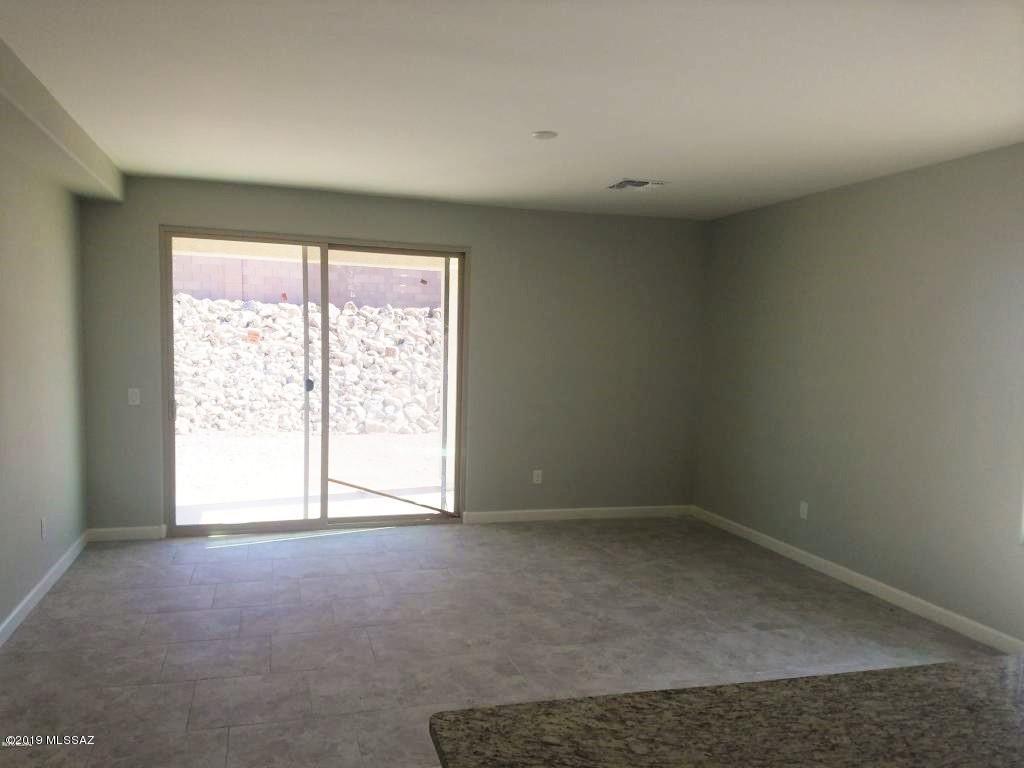 New Tucson Unit NO. 5 (1-312) - Residential