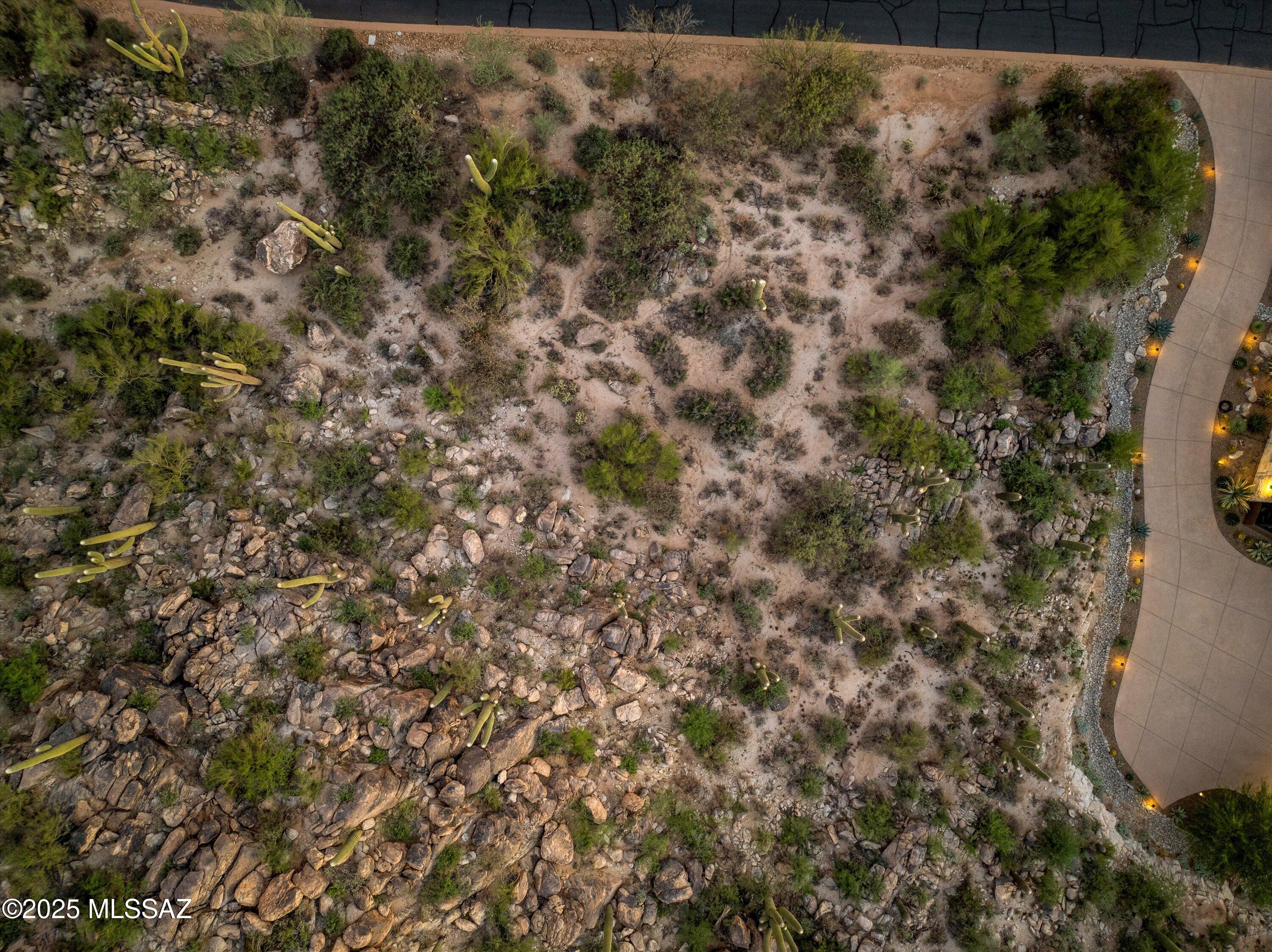 Stone Canyon II - Land
