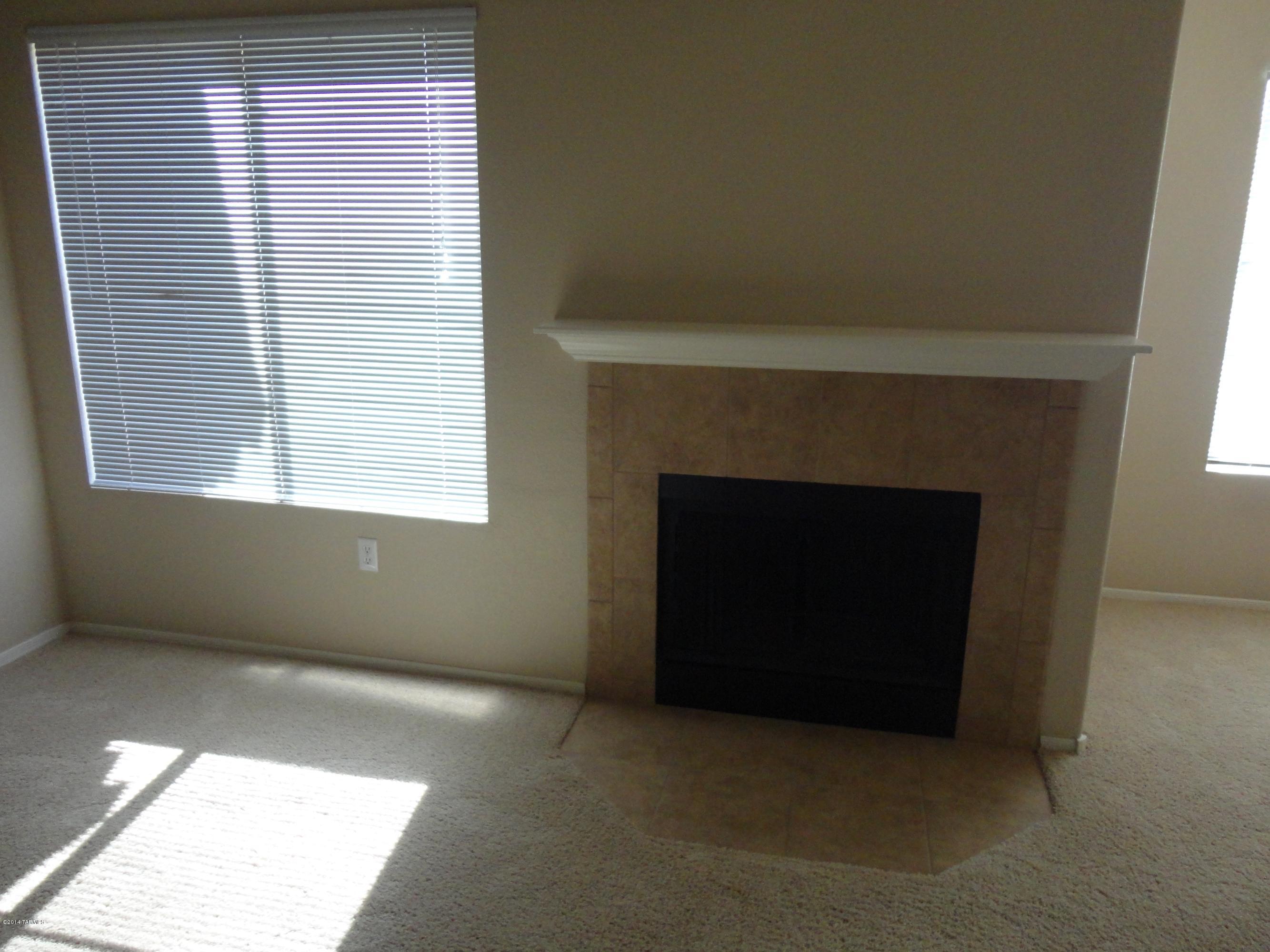 Pinnacle Canyon Condominium - Residential