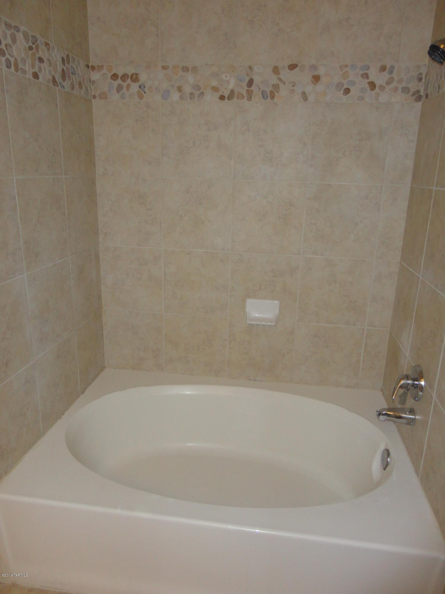 Pinnacle Canyon Condominium - Residential